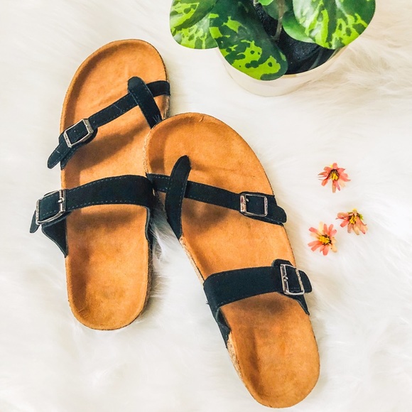 RESTOCK ⭐️Black Sandals - Shoe - Picture 3 of 5